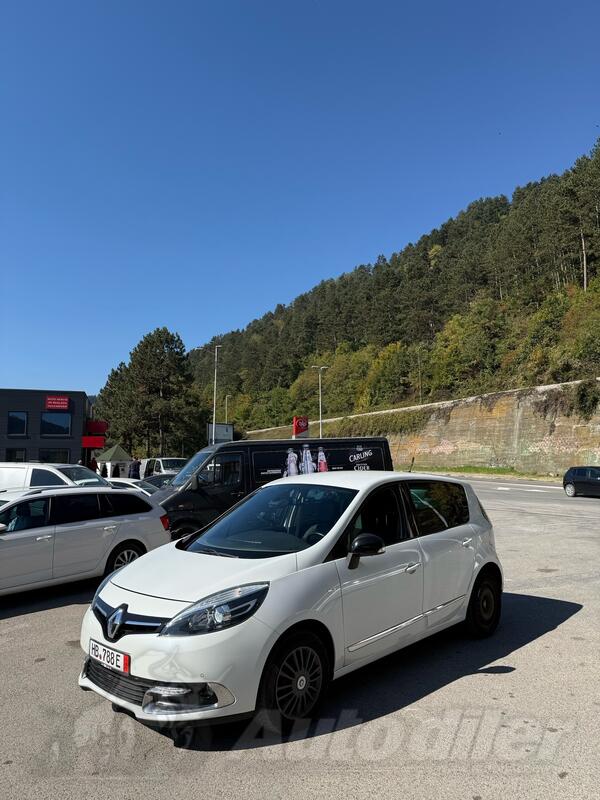 Renault - Scenic - 1.6 DCI
