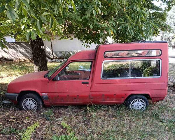 Renault - Ostalo - F 40 PKW