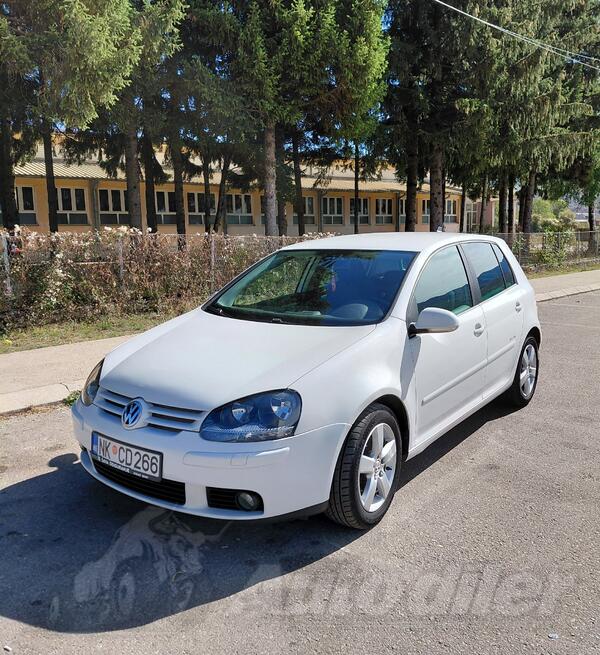 Volkswagen - Golf 5 - 1.9 TDI