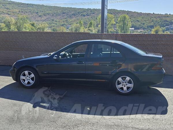 Mercedes Benz - C 200
