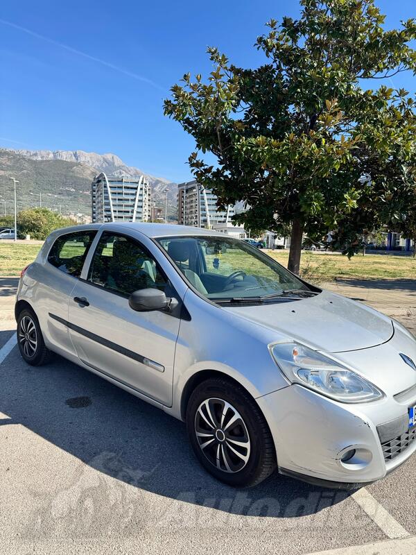 Renault - Clio - 1.5 DCI
