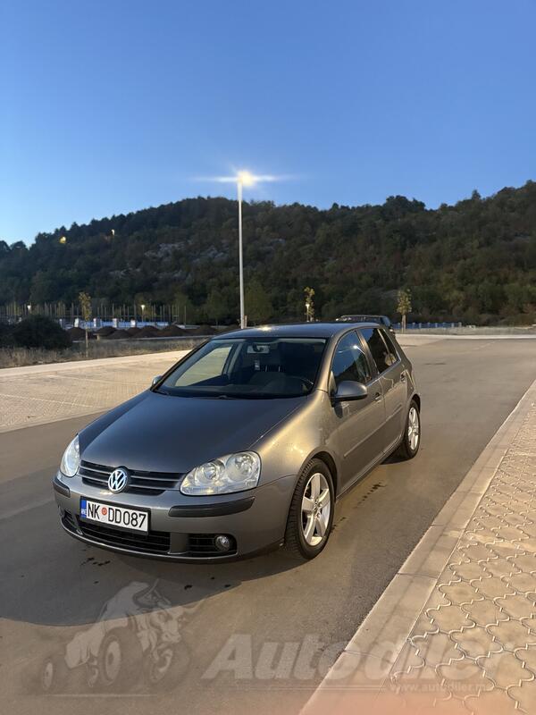 Volkswagen - Golf 5 - 1.9TDI