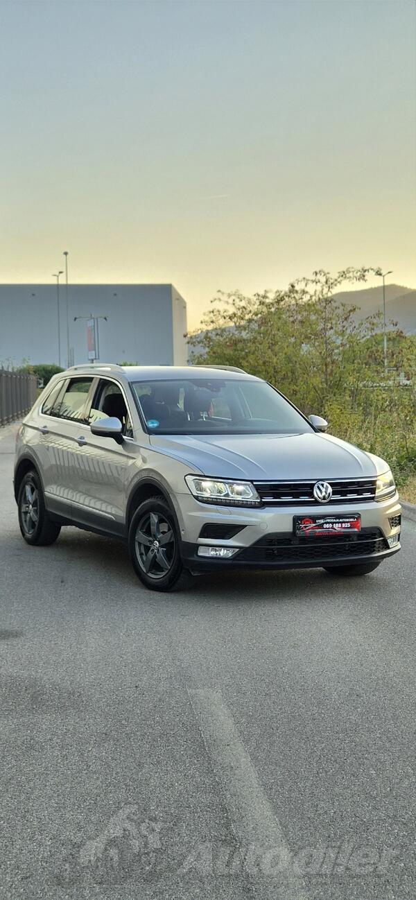 Volkswagen - Tiguan - 4X4