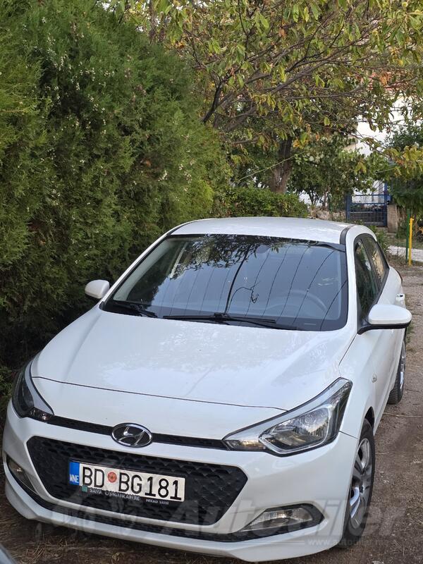 Hyundai - i20 - 1.4