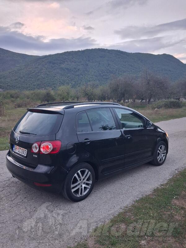 Volkswagen - Golf Plus - 6 plus