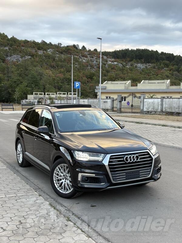 Audi - Q7 - Q7 e-tron