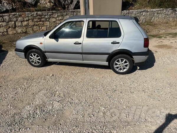 Volkswagen - Golf 3 - 1.9