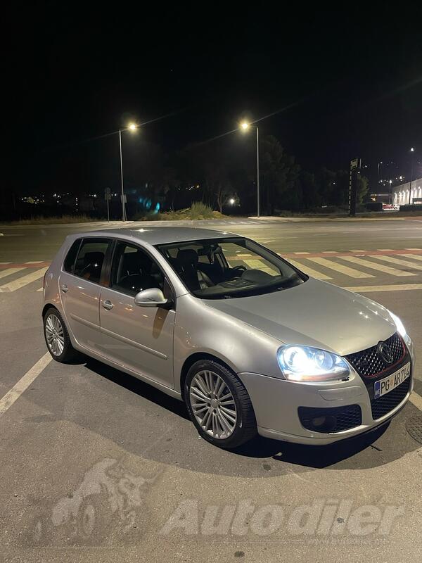 Volkswagen - Golf 5 - 2.0 tdi