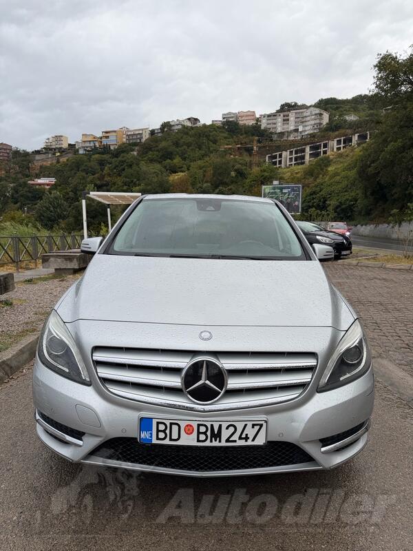 Mercedes Benz - B 200 - 1.8
