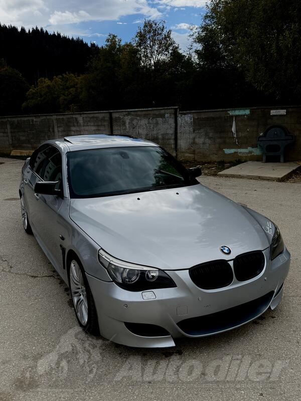 BMW - 525 - 3.0