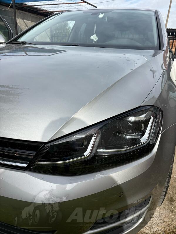 Oba fara za Volkswagen - Golf 7    - 2015