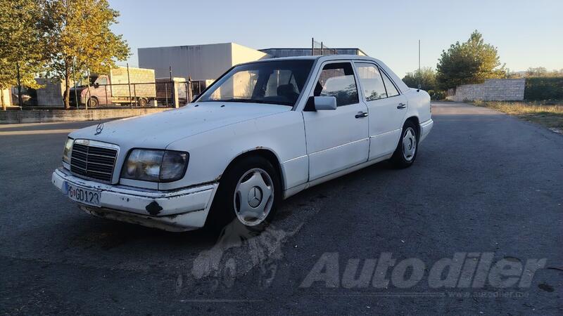 Mercedes Benz - E 200 - D