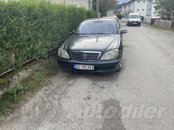 Mercedes Benz - S 430 - V8