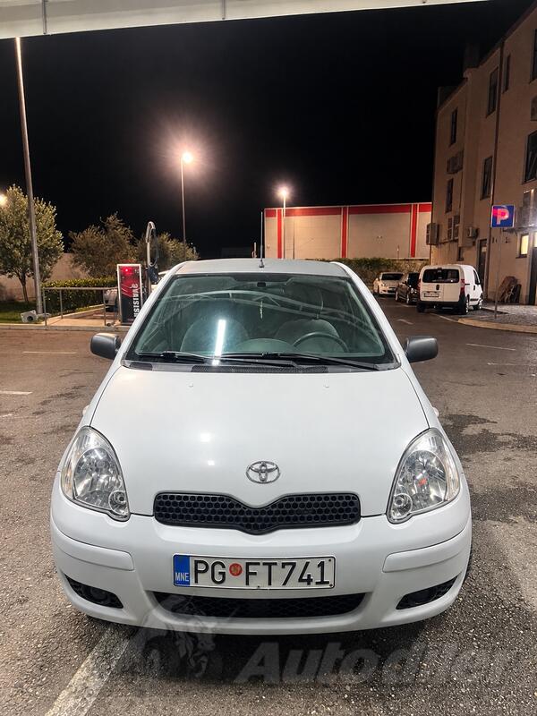 Toyota - Yaris - 1.0