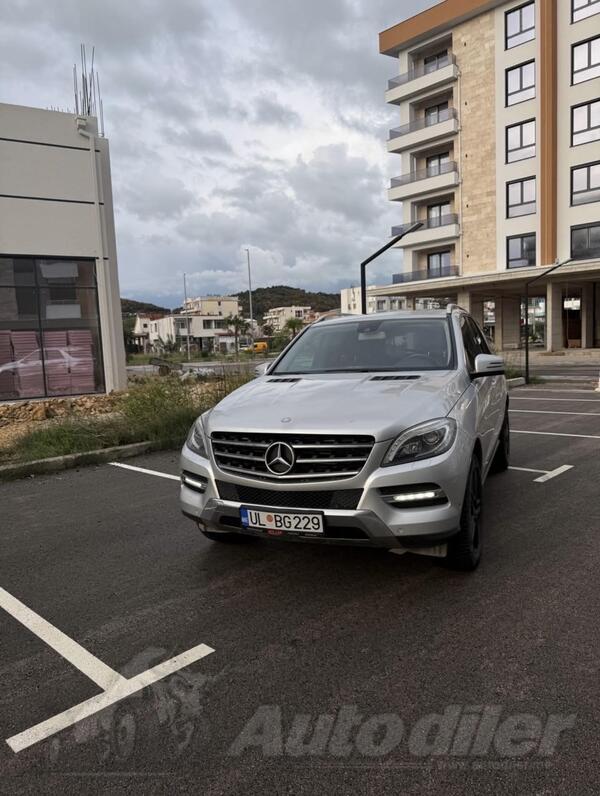Mercedes Benz - ML 250 - Ml 250