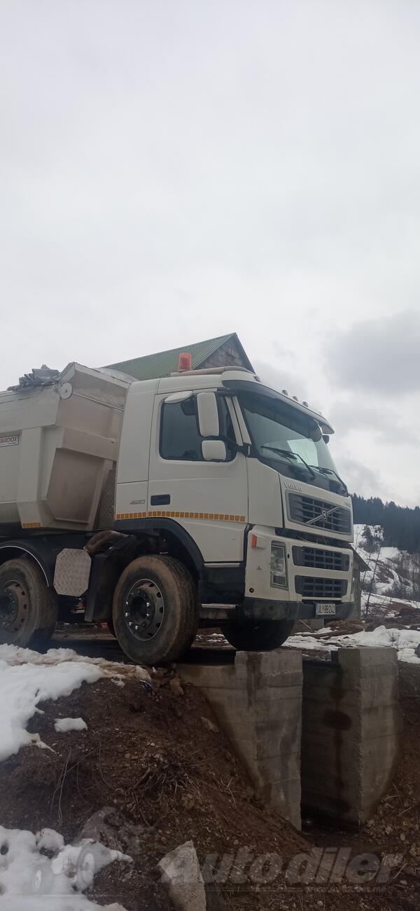 Volvo - FM 420