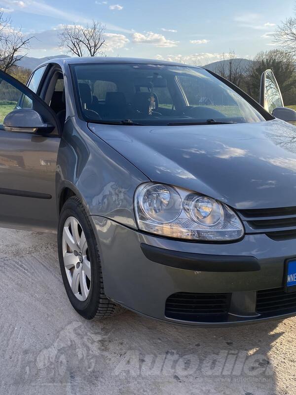 Volkswagen - Golf 5 - 1.9