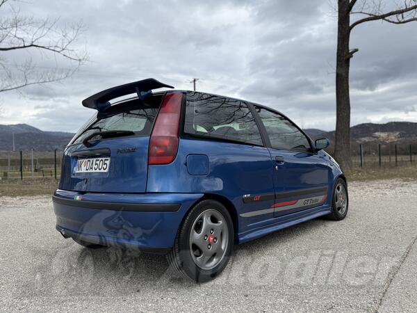 Fiat - Punto - GT TURBO