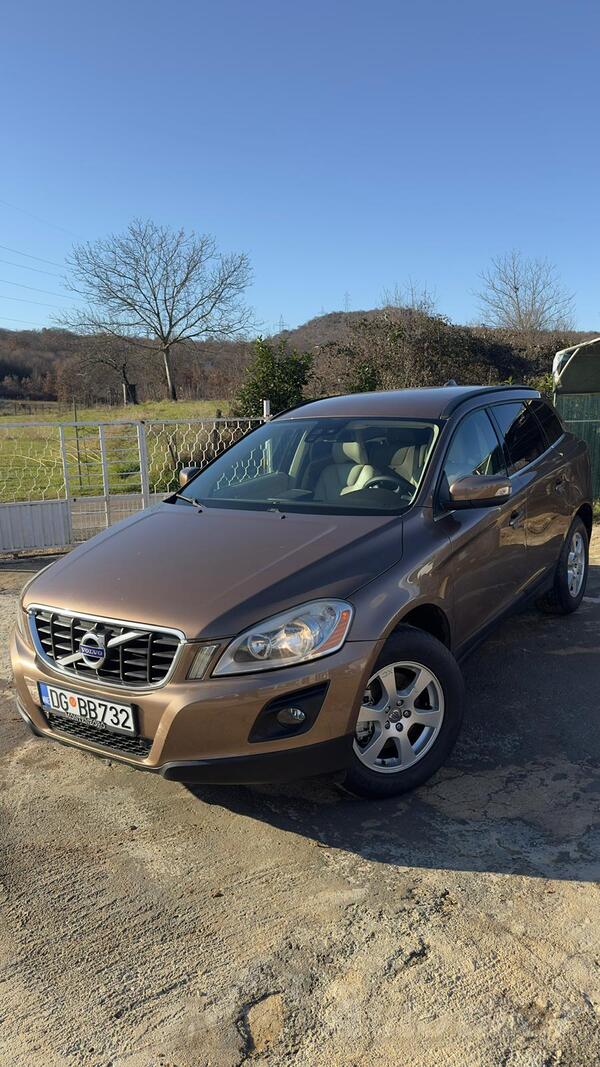 Volvo - XC 60 - 2.4 AWD