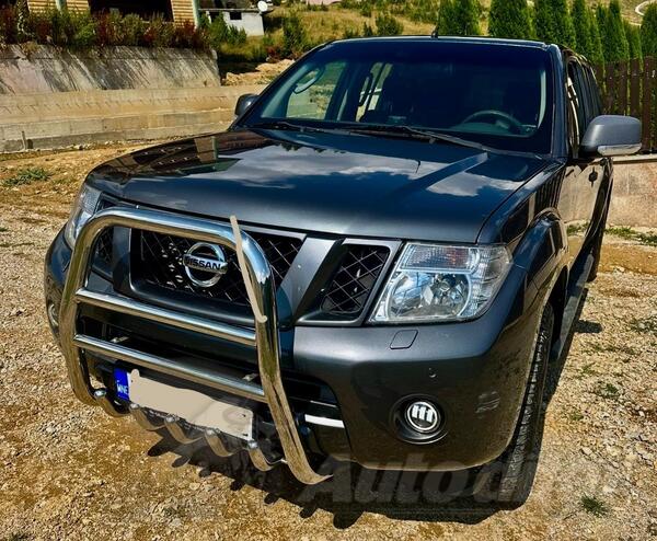 Nissan - Navara - 2.5 dci