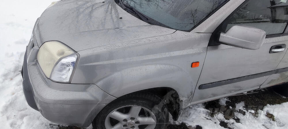 Nissan - X-Trail - 2.2