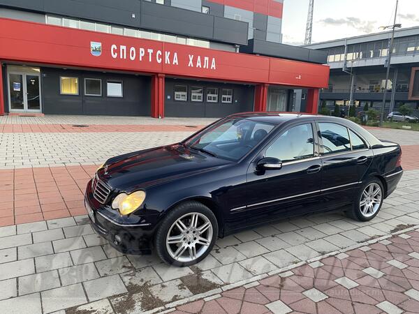 Mercedes Benz - C 200 - 2.2