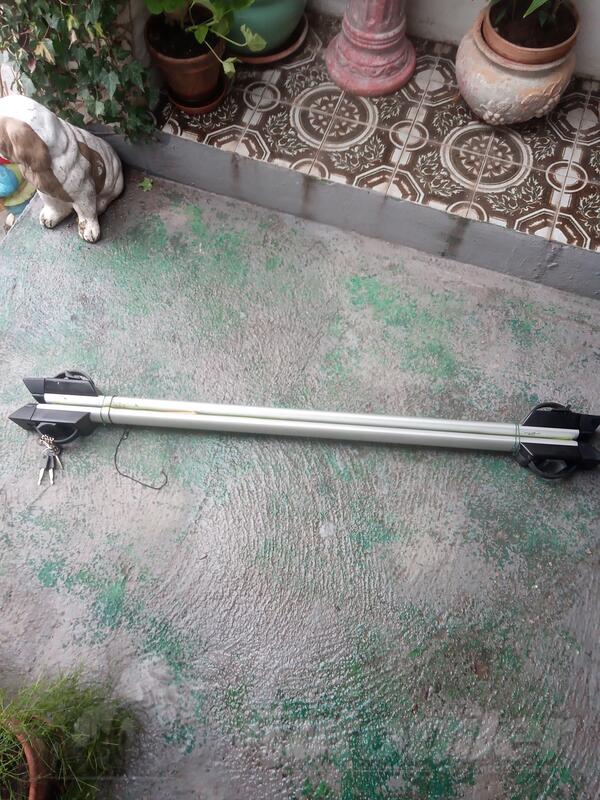 Bočni Nosači za A 180 god. 2016