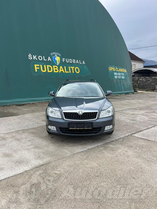 Škoda - Octavia