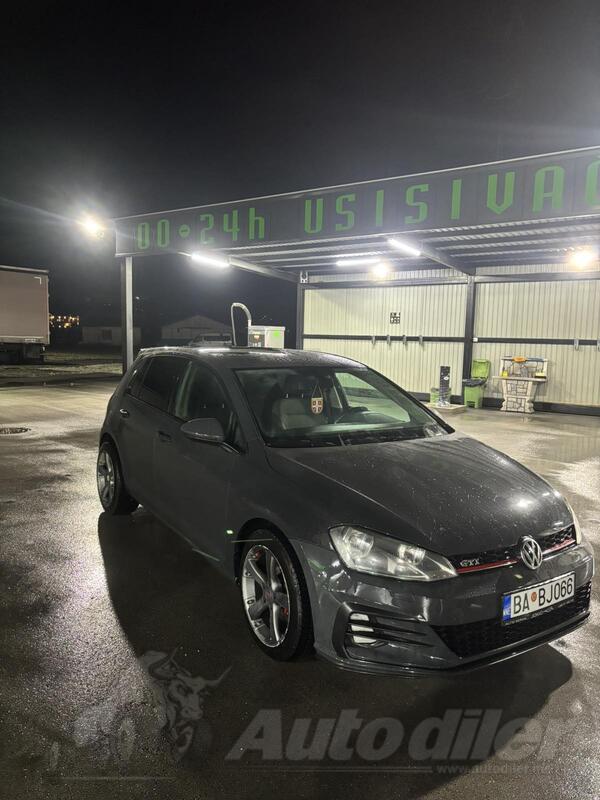 Volkswagen - Golf 7 - 1.6TDI