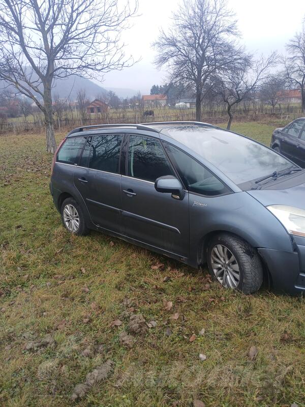 U djelovima Citroen - C4 Picasso 1.6 hdi