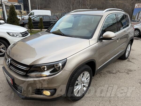 Volkswagen - Tiguan - 2.0TDi