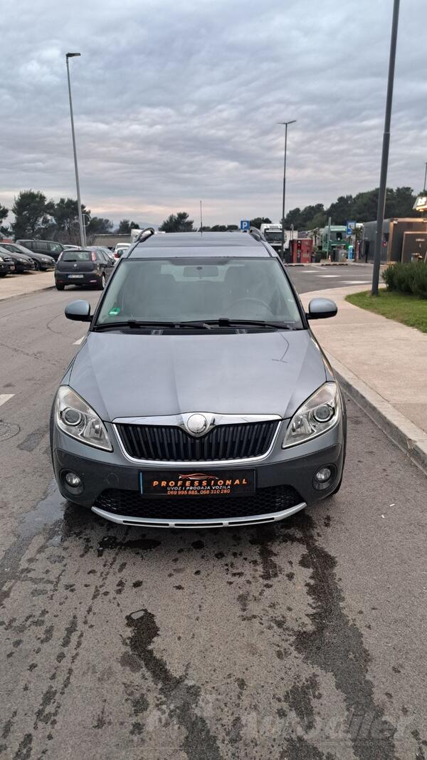 Škoda - Roomster - 1.6 66 kw