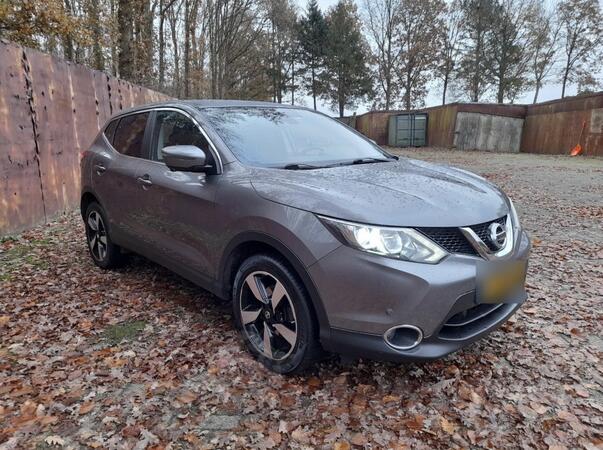 Nissan - Qashqai - Tekna 1.5 DCi U dolasku na ime kupca!