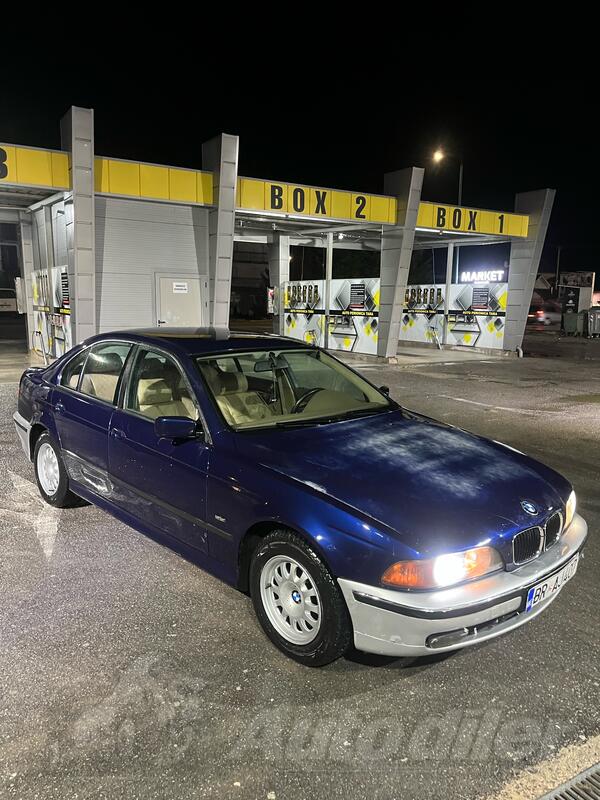 BMW - 520 - 2.0i
