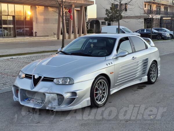 Alfa Romeo - 156 - 2.0