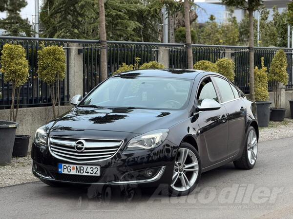 Opel - Insignia - 2.0 CDTI Ecoflex