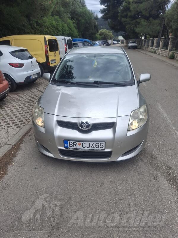 Toyota - Auris - 2.0d