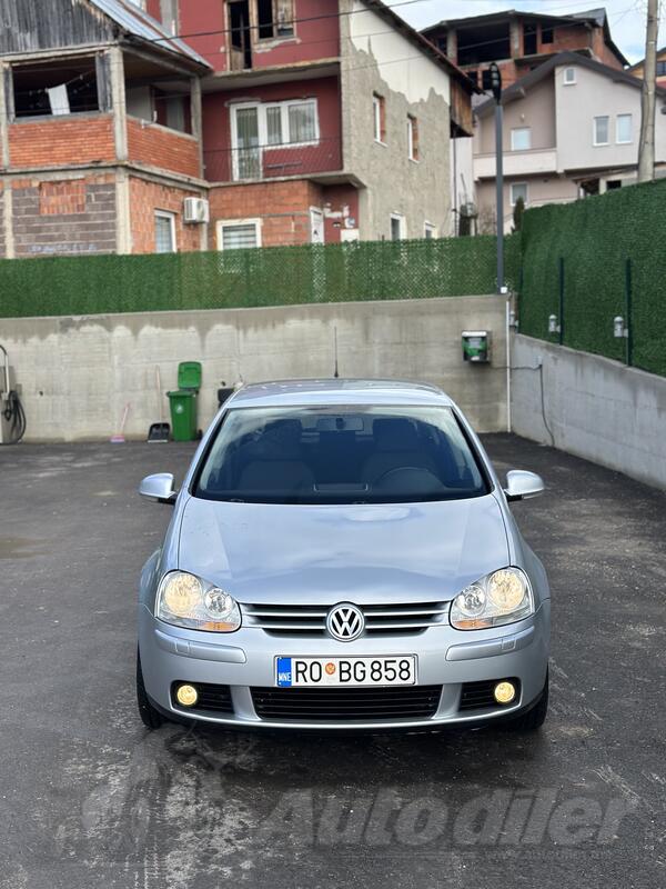 Volkswagen - Golf 5 - 1.9