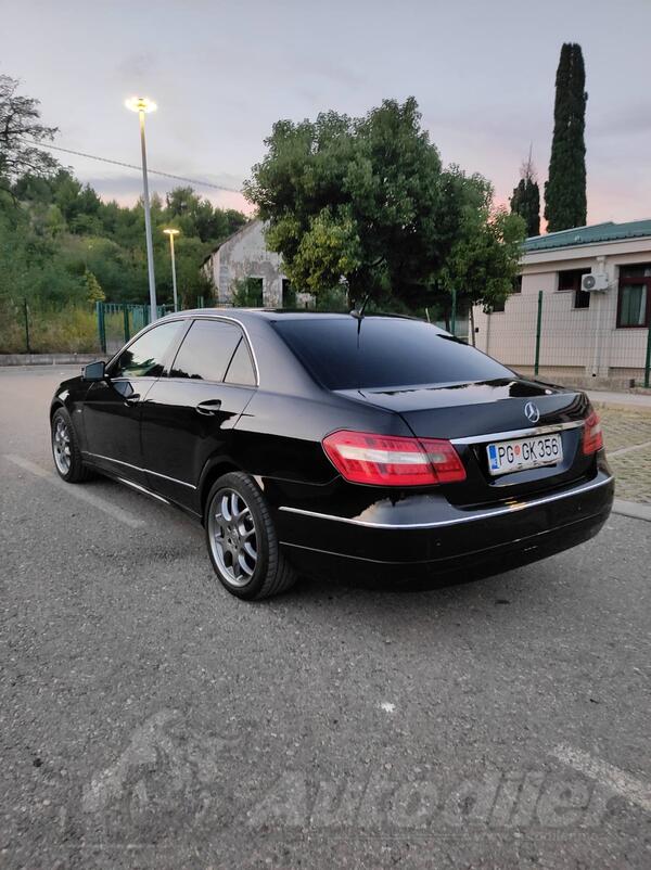 Mercedes Benz - E 200 - e220