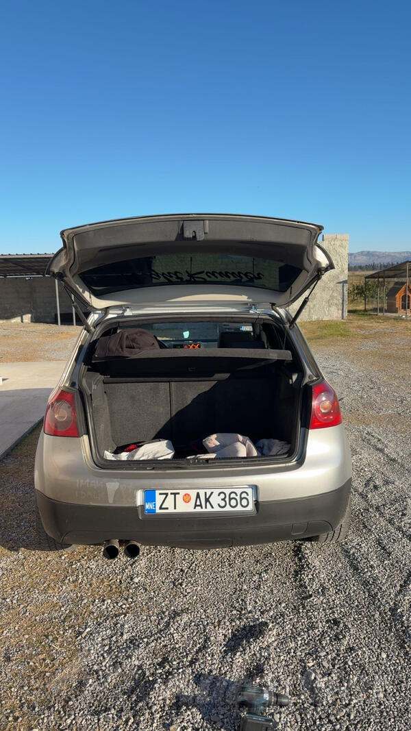 Volkswagen - Golf 5 - 1.9