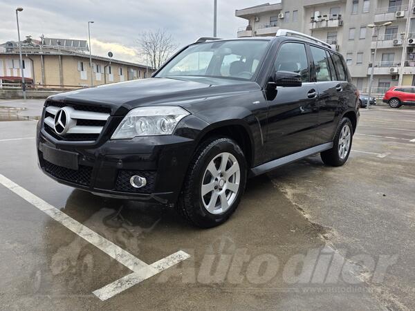 Mercedes Benz - GLK 220 - 2143