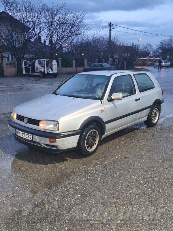 Volkswagen - Golf 3 - 1.6