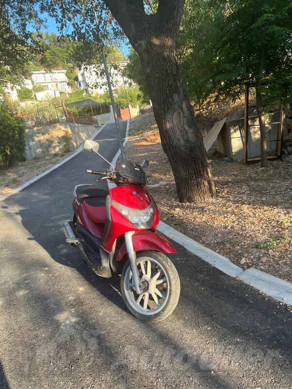 Piaggio - beverly