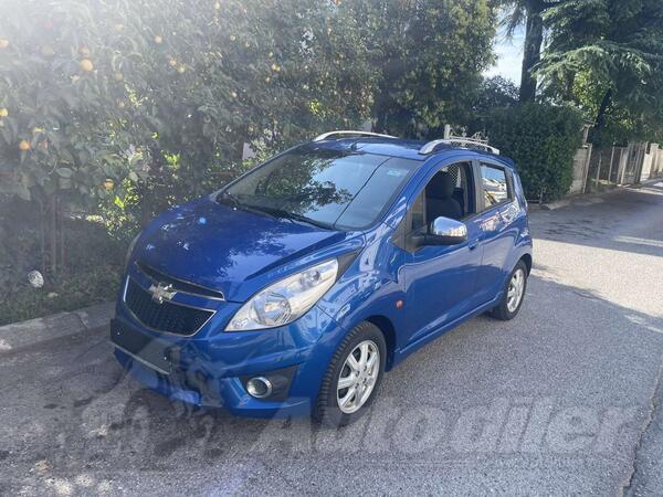 Chevrolet - Spark - 1.2