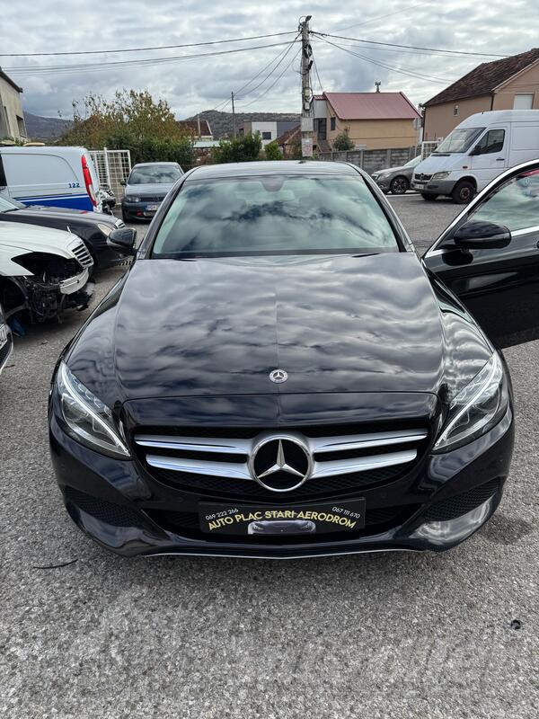 Mercedes Benz - C 200 - 2.0cdi