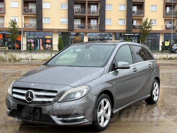 Mercedes Benz - B 180 - 1.8 CDI
