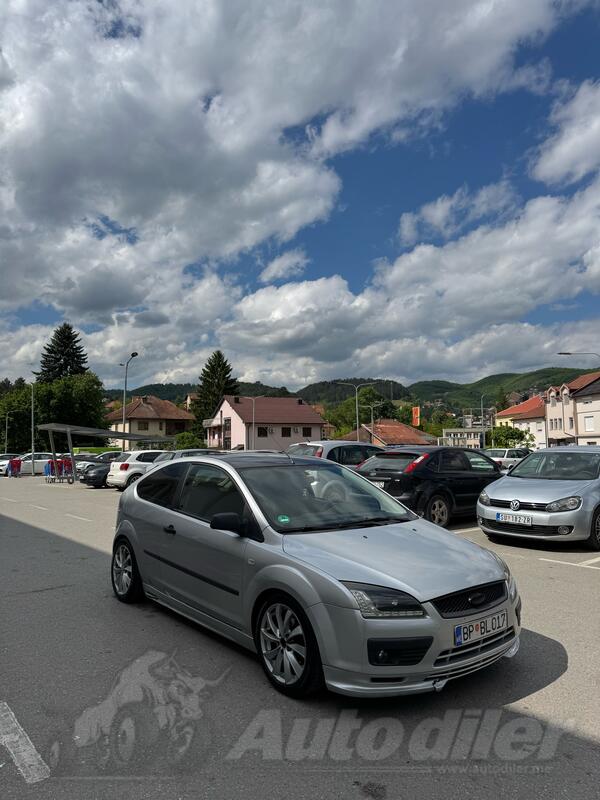 Ford - Focus - 1.6