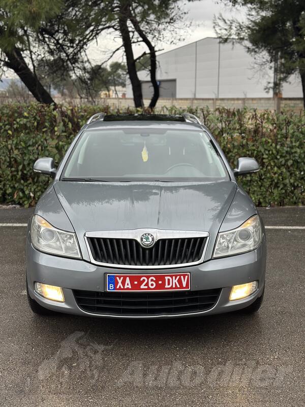 Škoda - Octavia - 1600