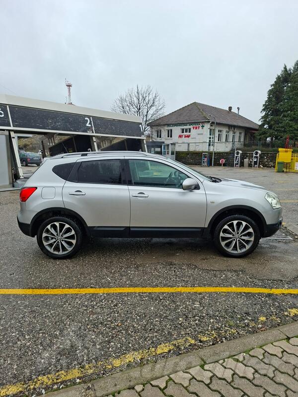 Nissan - Qashqai - 1.5 DCI