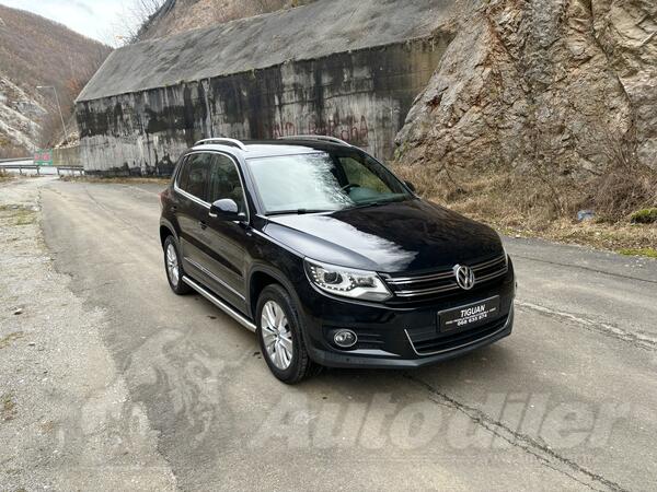 Volkswagen - Tiguan - 2.0 tdi